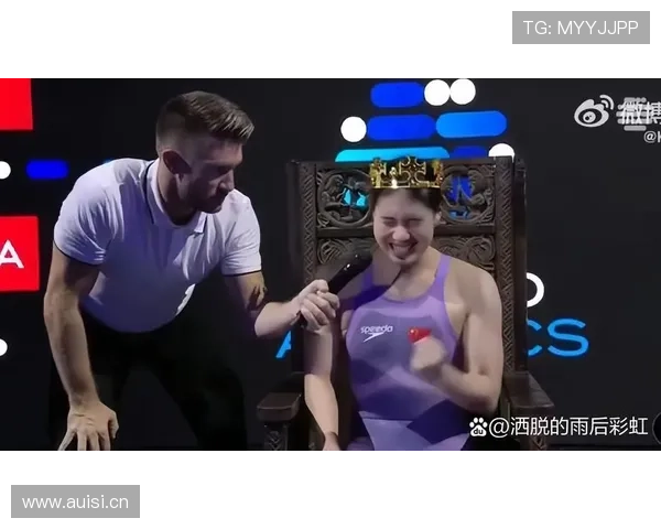 张雨霏下训练回家随手一摊包包，感觉自己三个月的工资就在她鞋柜里打滚